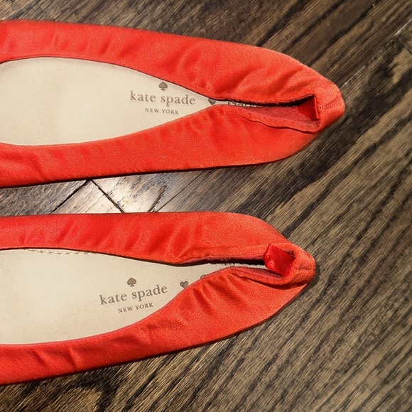 Kate Spade x GapKids red bow flats 4 like a holiday gift! Christmas - Picture 4 of 10